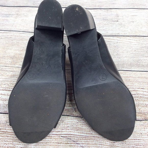 R2 Footwear Faye Slingback Mule Heels Womens Size 7 Open Toe Bootie Faux Leather - Picture 6 of 9